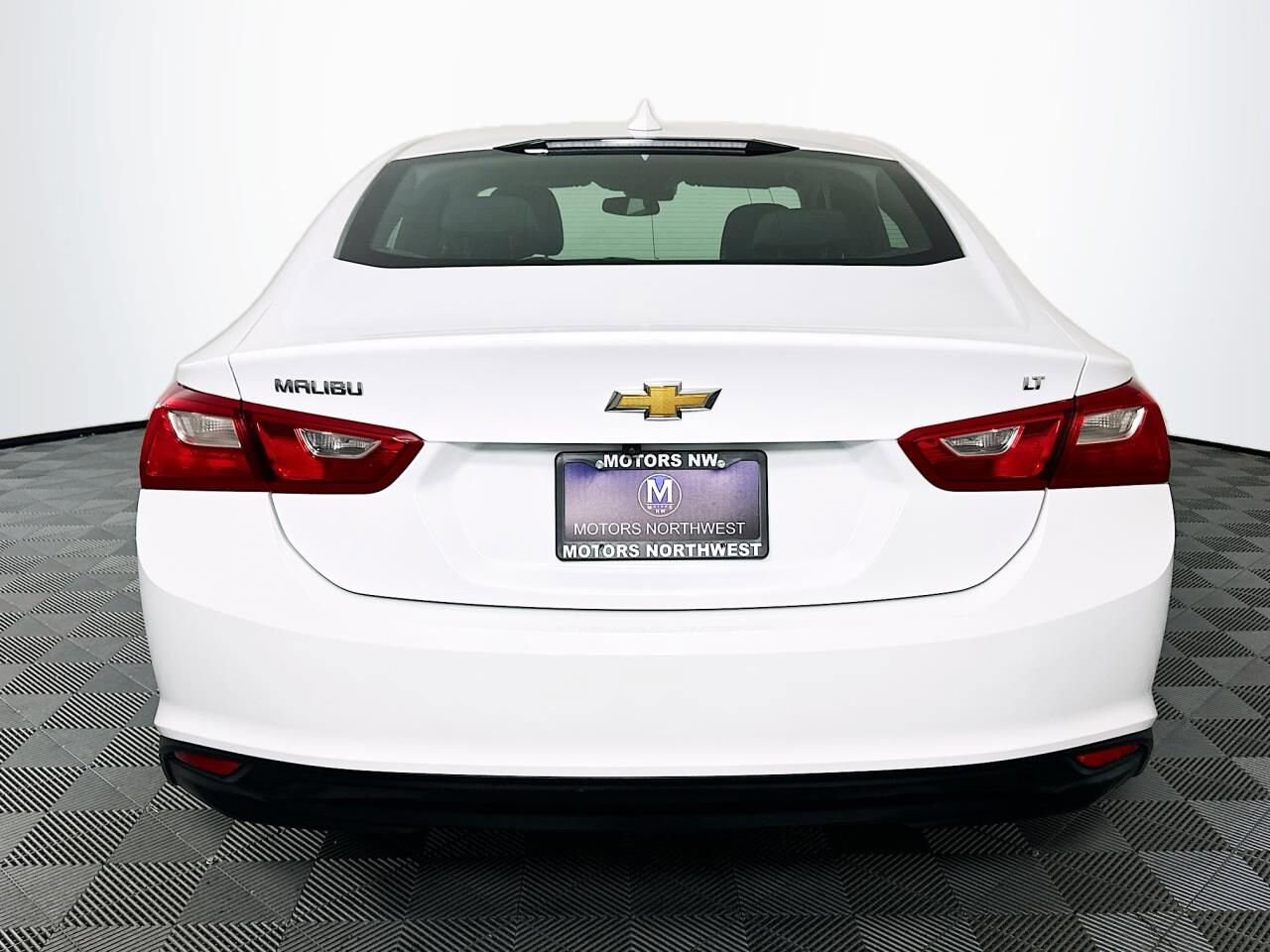 2023 Chevrolet Malibu 1LT - Photo 10