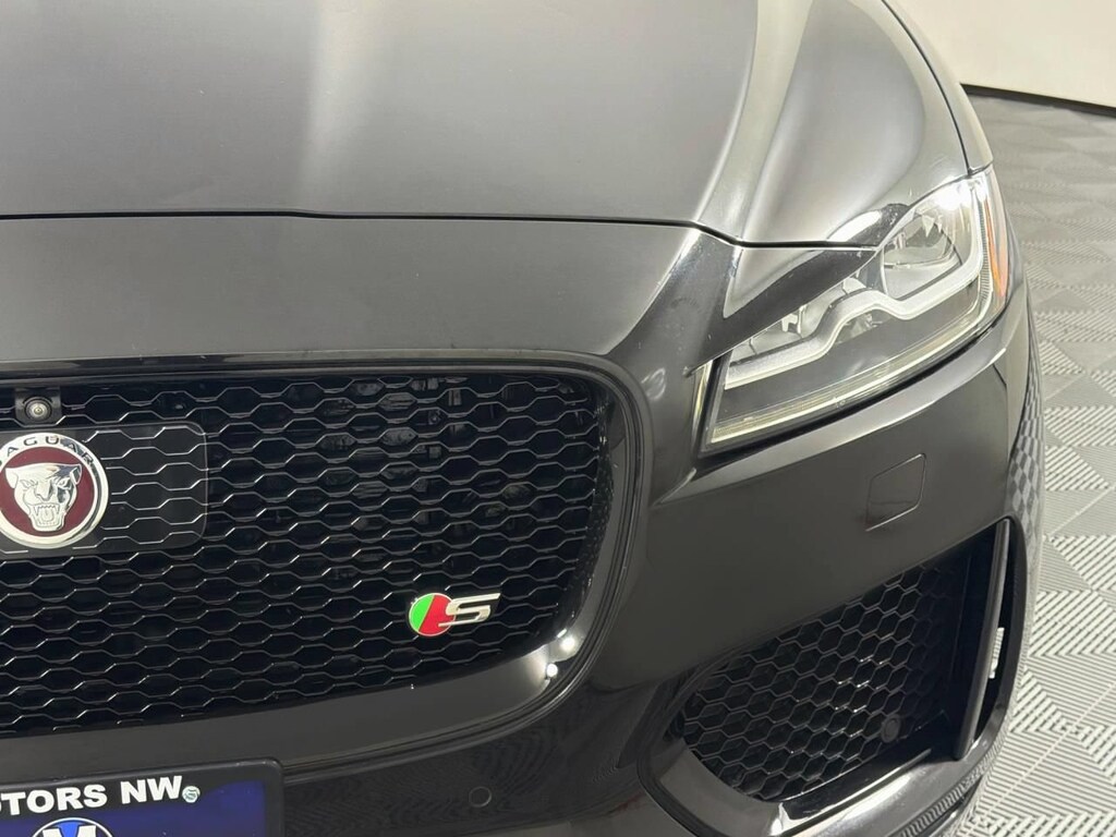 Used 2018 Jaguar F-PACE S SUV