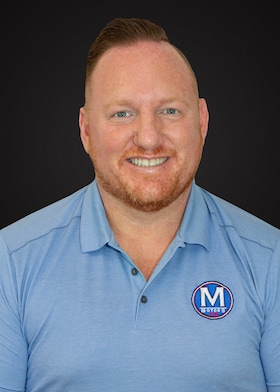 Staff member Zeke Nylander from ID_c5f3a0