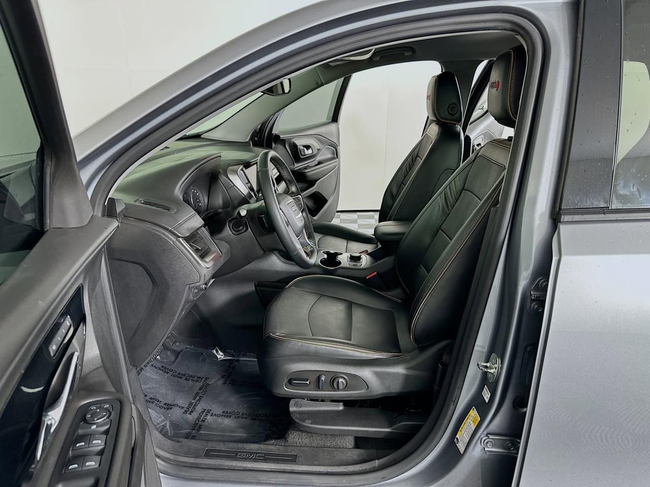 2023 GMC Terrain AT4 - Photo 10