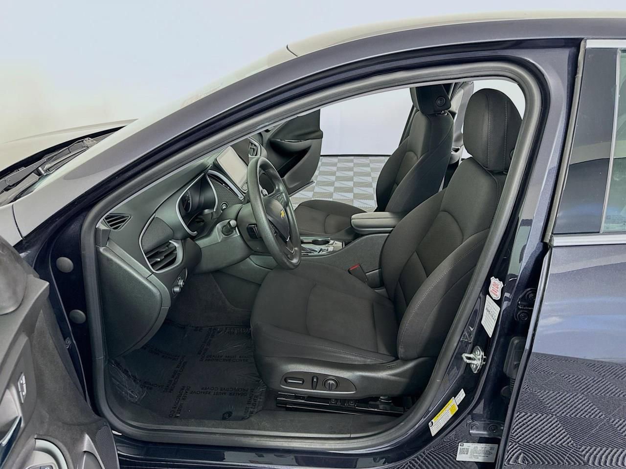 2023 Chevrolet Malibu 1LT - Photo 23