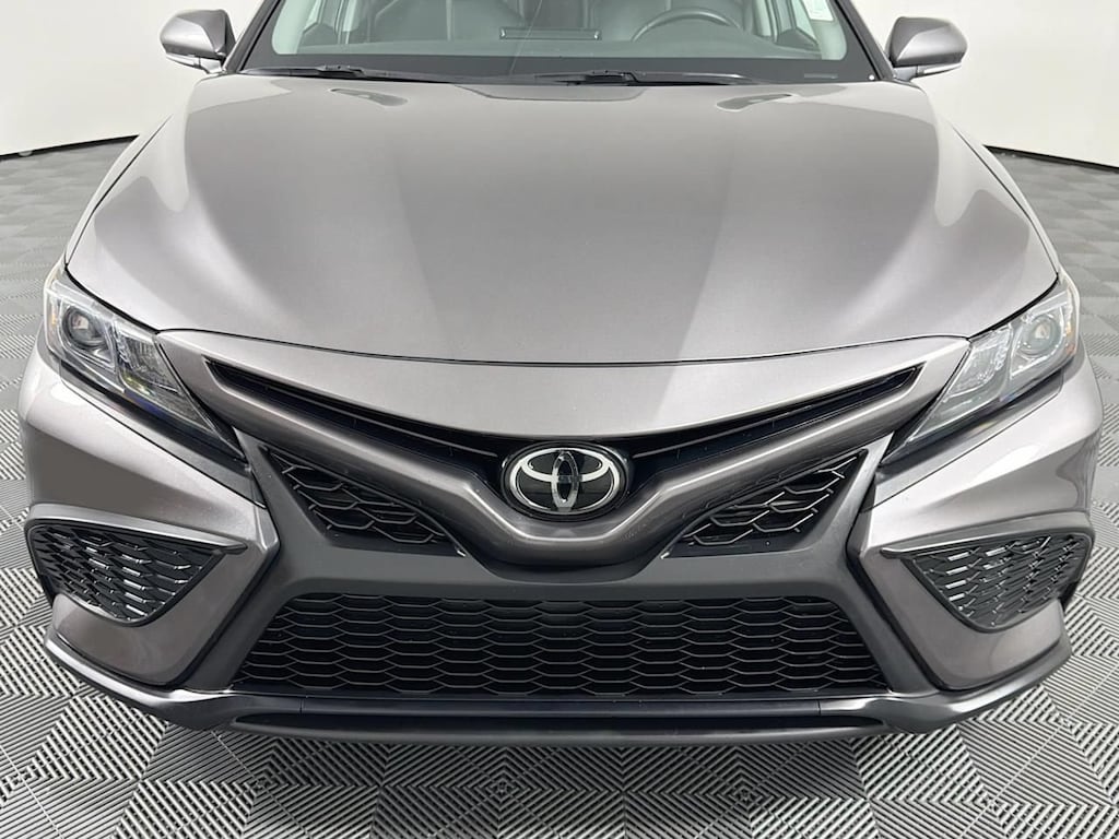 Used 2023 Toyota Camry SE Sedan