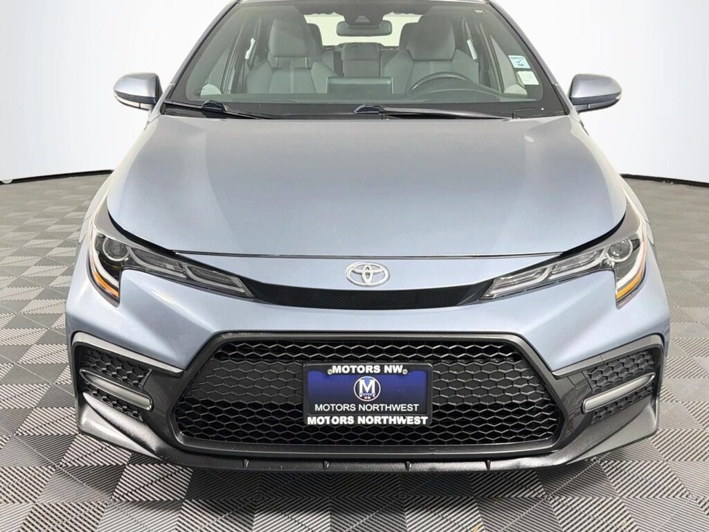 Used 2020 Toyota Corolla SE Sedan