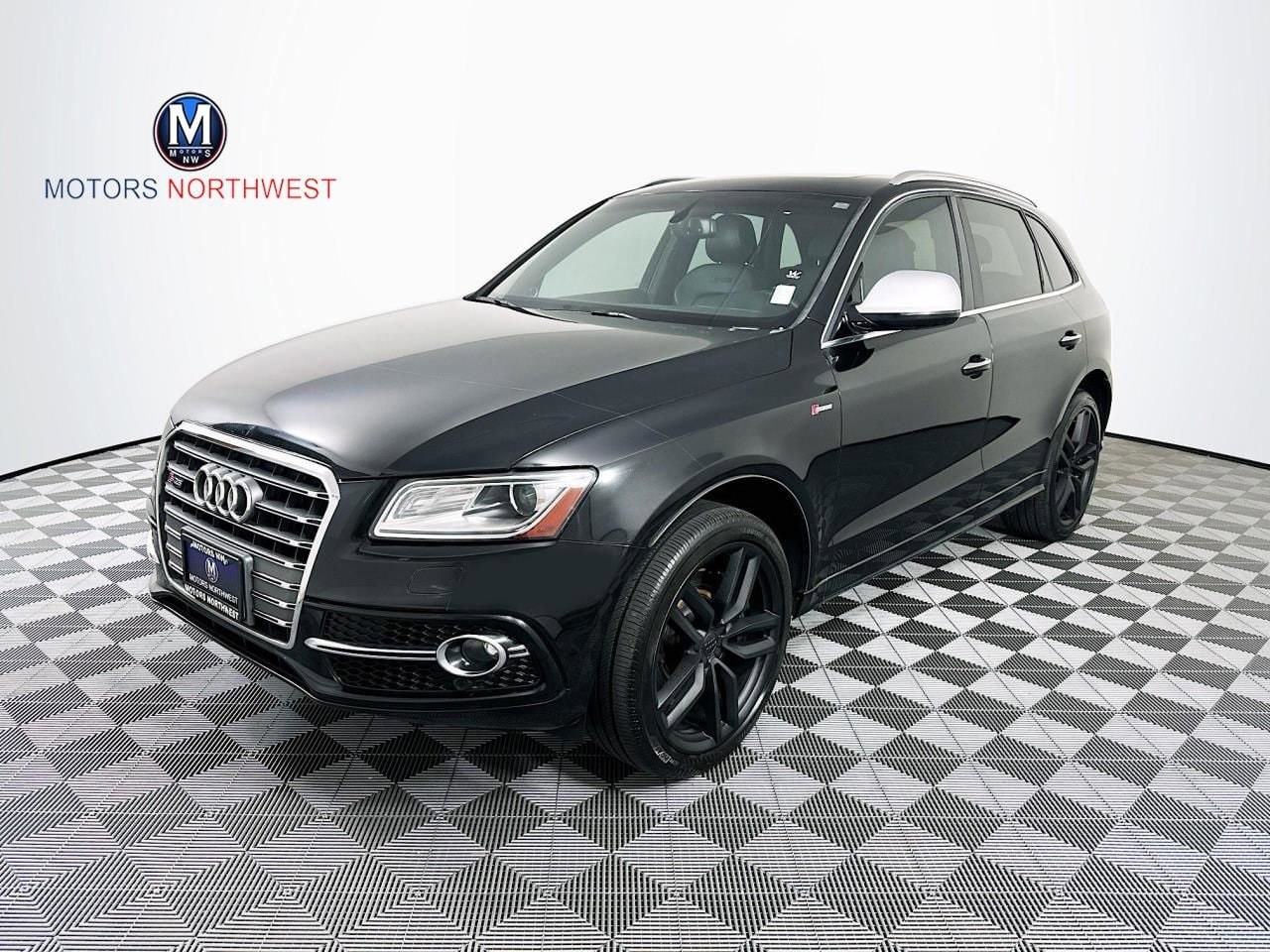2015 Audi SQ5 3.0 quattro tiptronic Premium Plus's photo