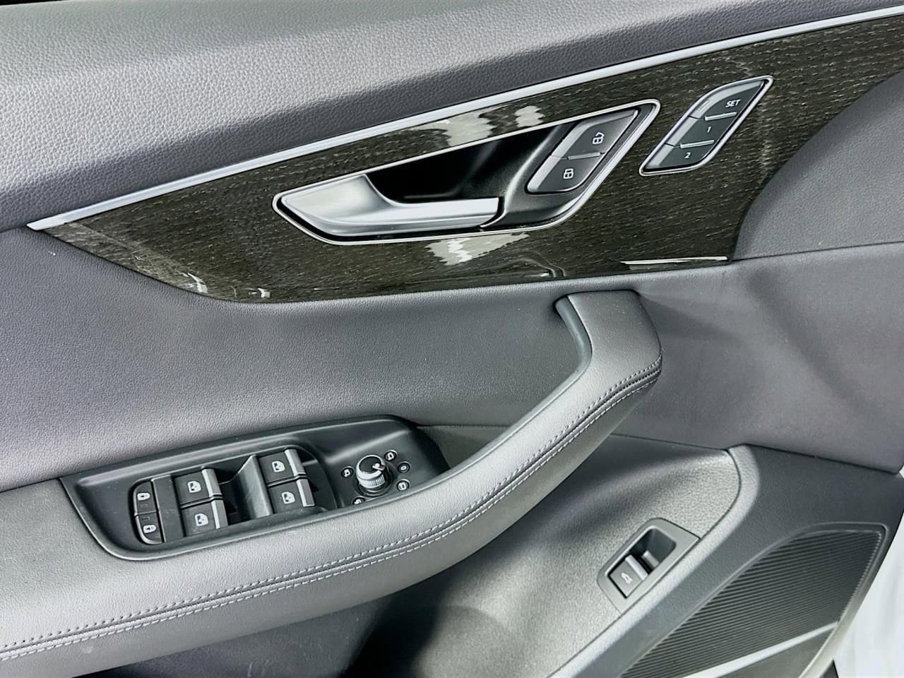 2023 Audi Q7 Premium Plus - Photo 21