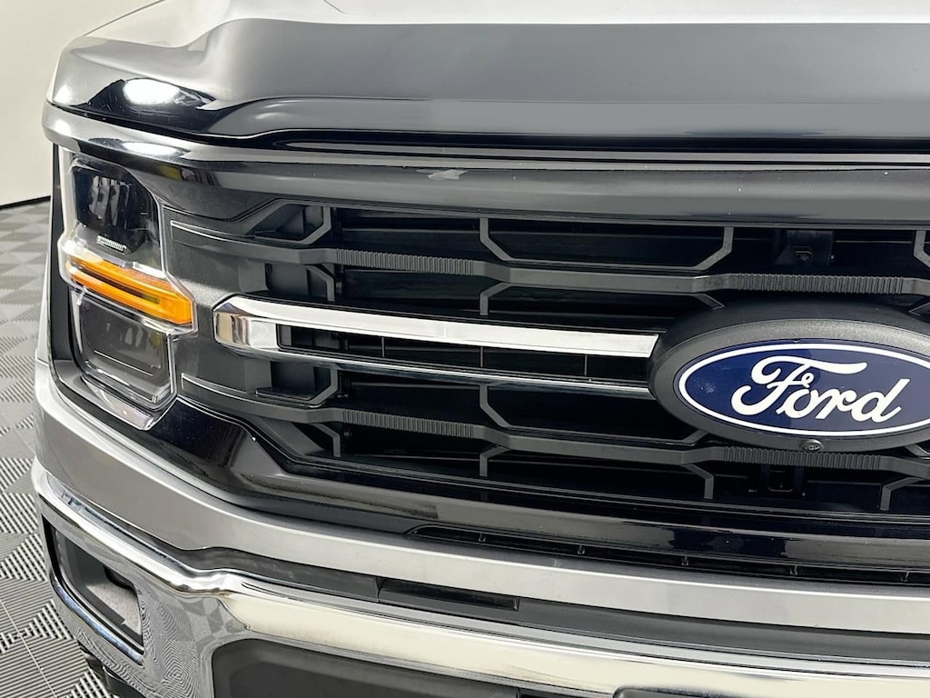 Used 2024 Ford F-150 XLT Truck SuperCrew Cab