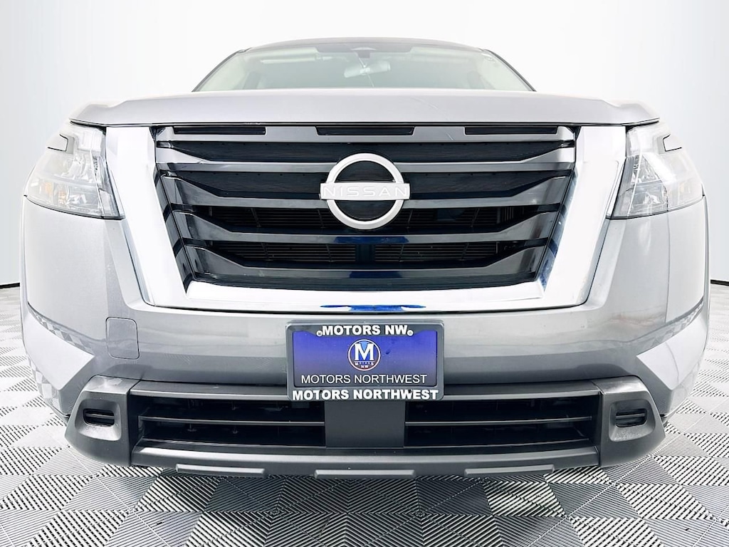 Used 2023 Nissan Pathfinder SV SUV