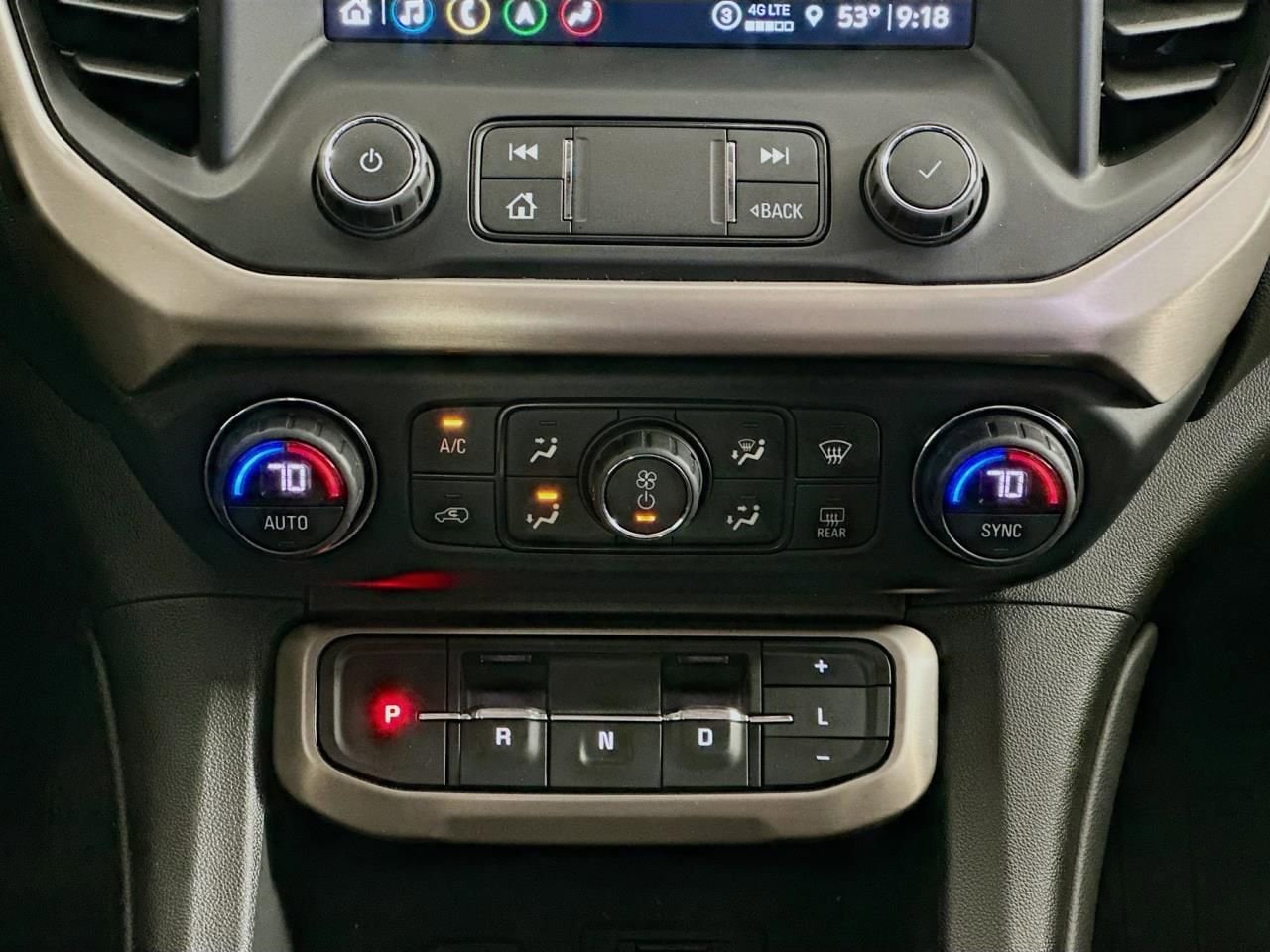 2021 GMC Acadia Denali - Photo 16