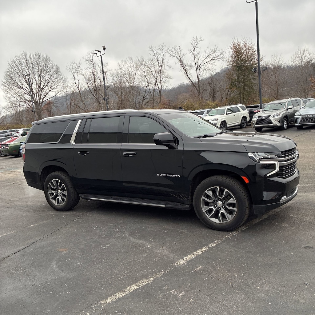 Used 2021 Chevrolet Suburban LT SUV