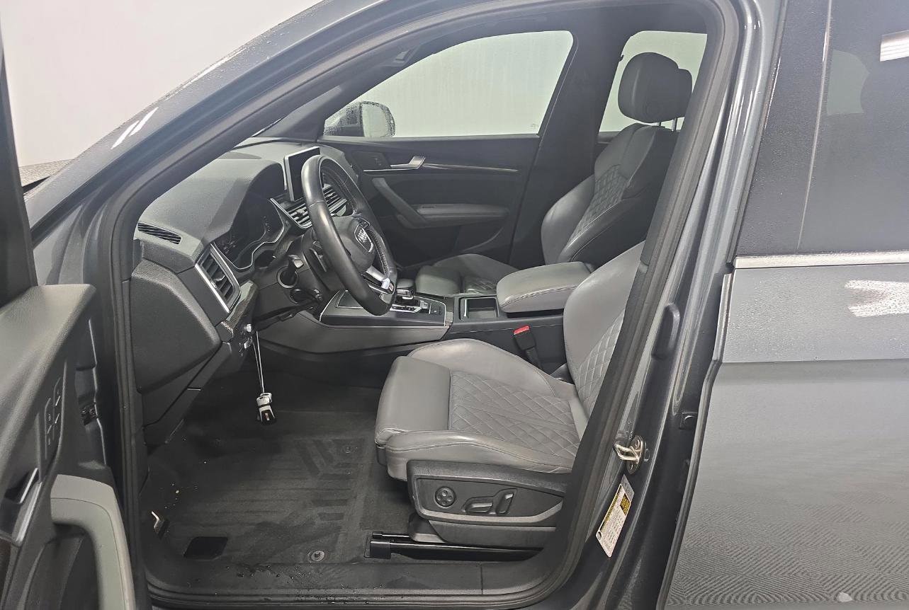 Used 2018 Audi SQ5 Prestige with VIN WA1C4AFY0J2205256 for sale in Barrington, IL