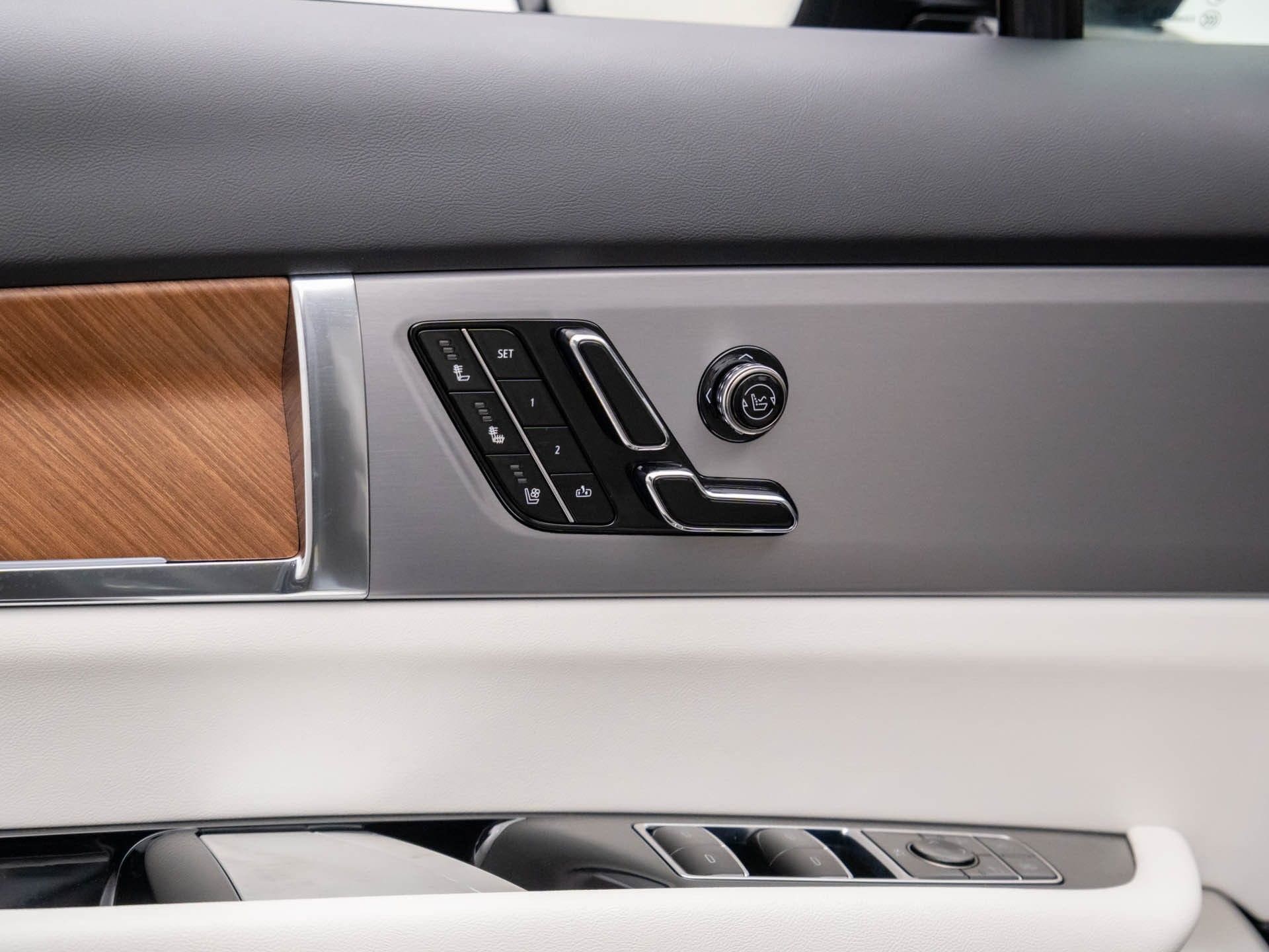 2026 Cadillac VISTIQ Luxury - Photo 16