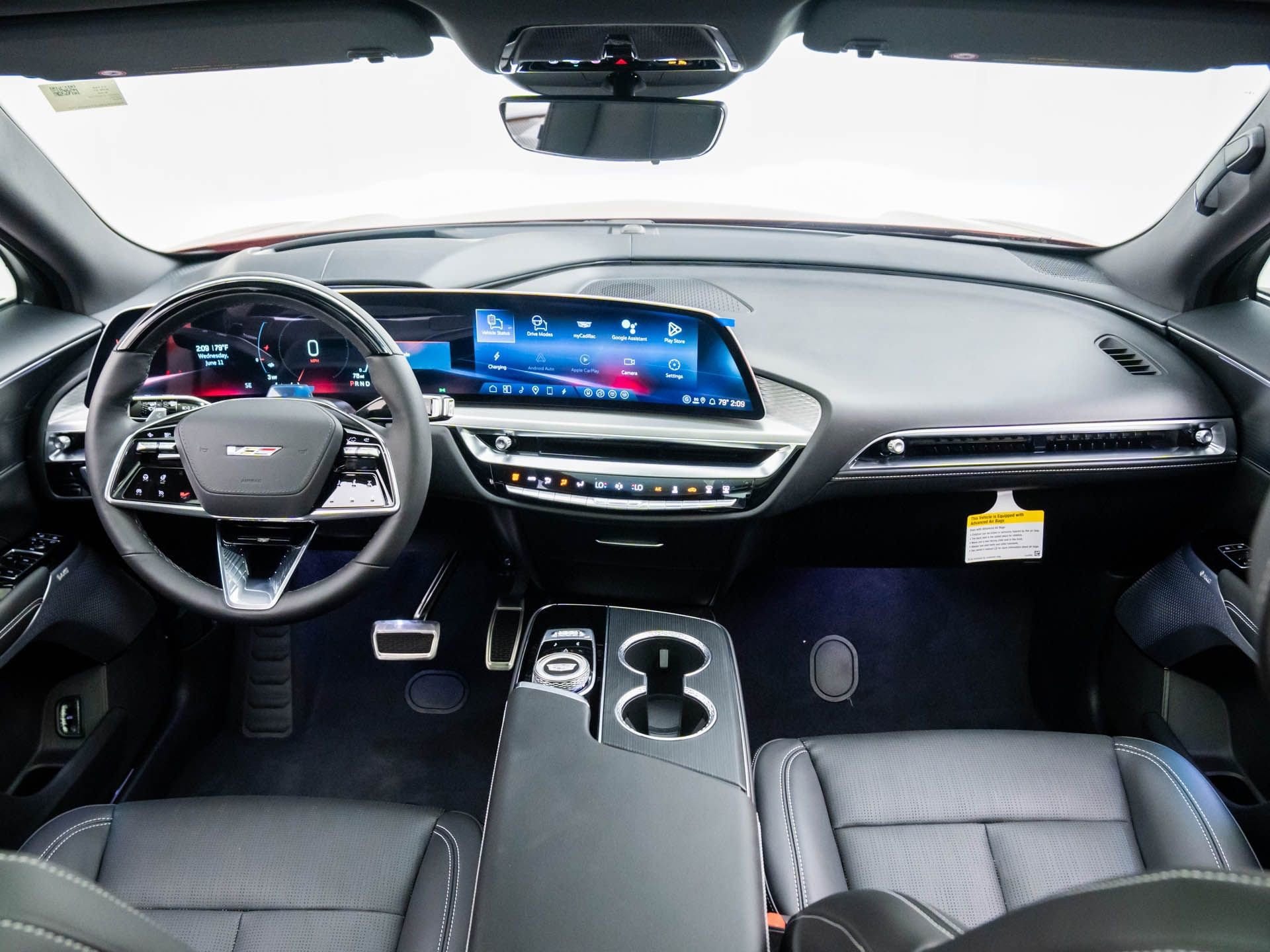 2026 Cadillac LYRIQ V - Photo 12