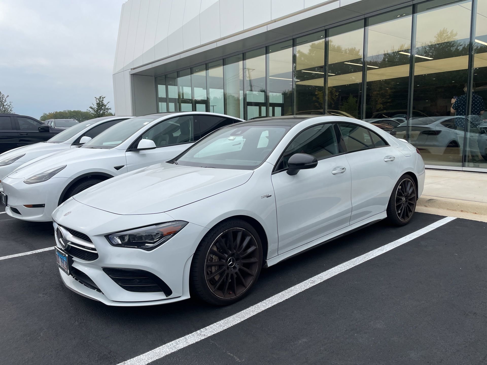 2021 Mercedes Benz CLA AMG 35 4MATIC photo 2