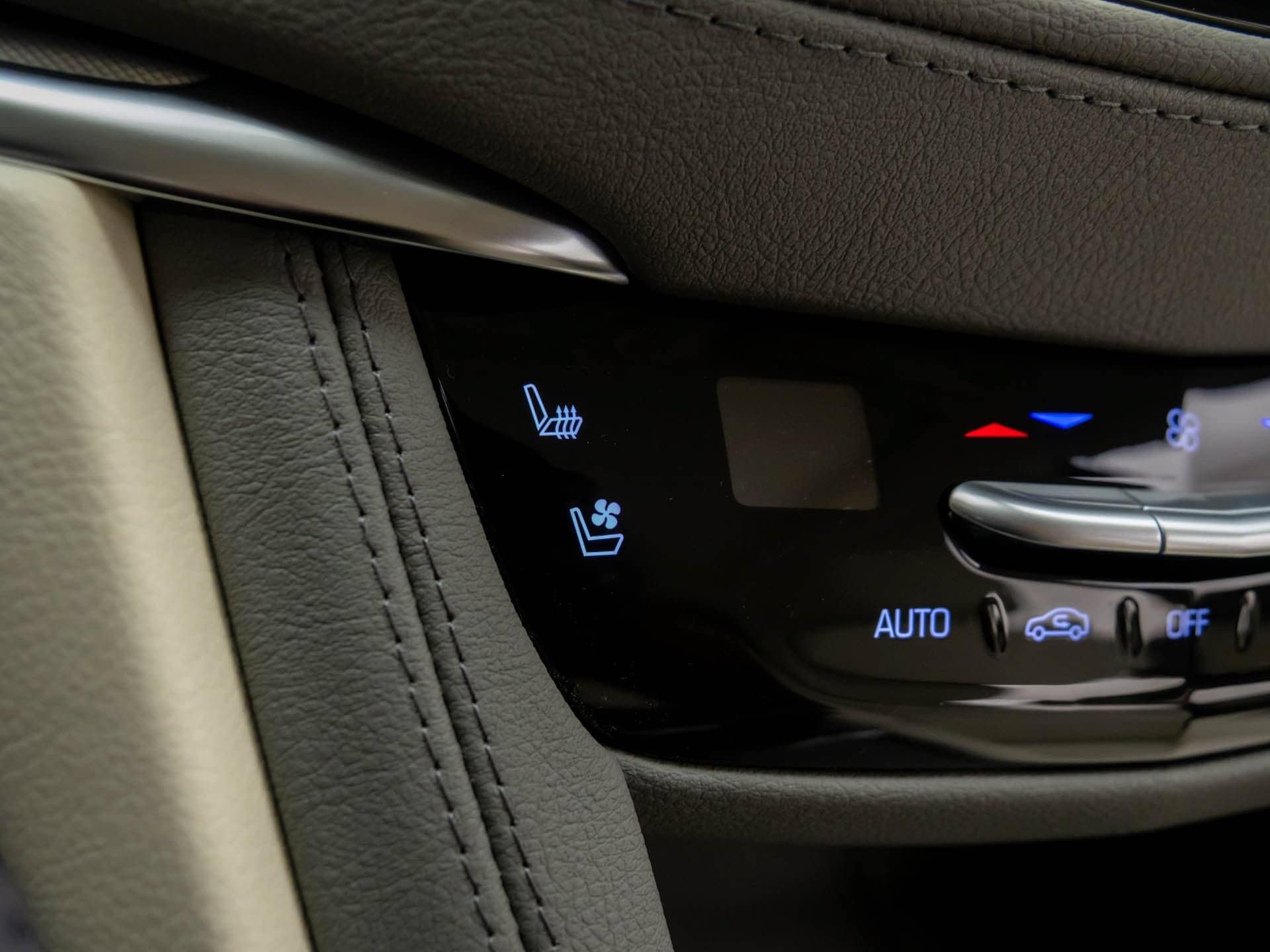 2026 Cadillac XT5 Premium Luxury - Photo 28