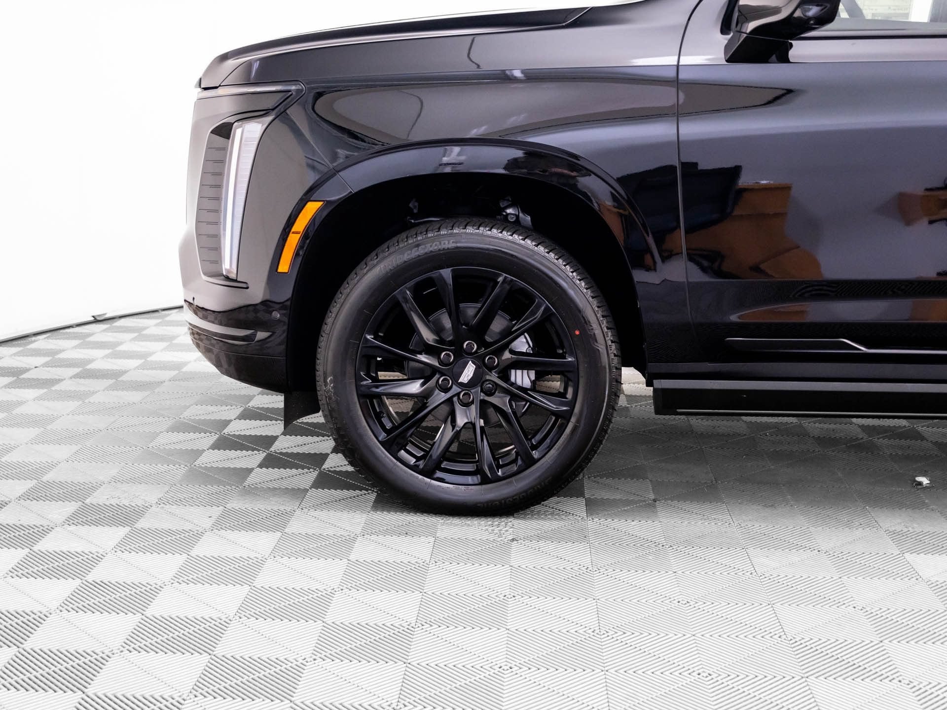 2026 Cadillac Escalade ESV Sport - Photo 37