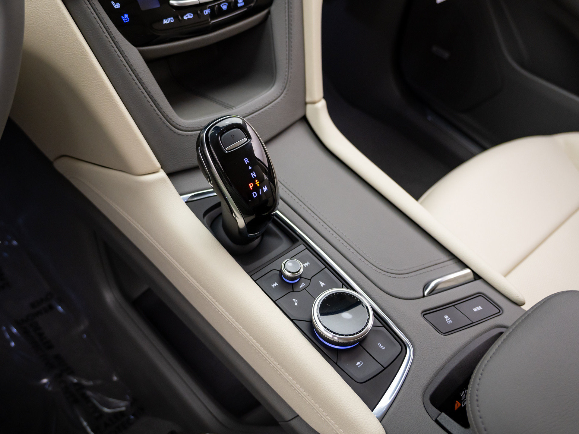 2026 Cadillac XT5 Premium Luxury - Photo 11