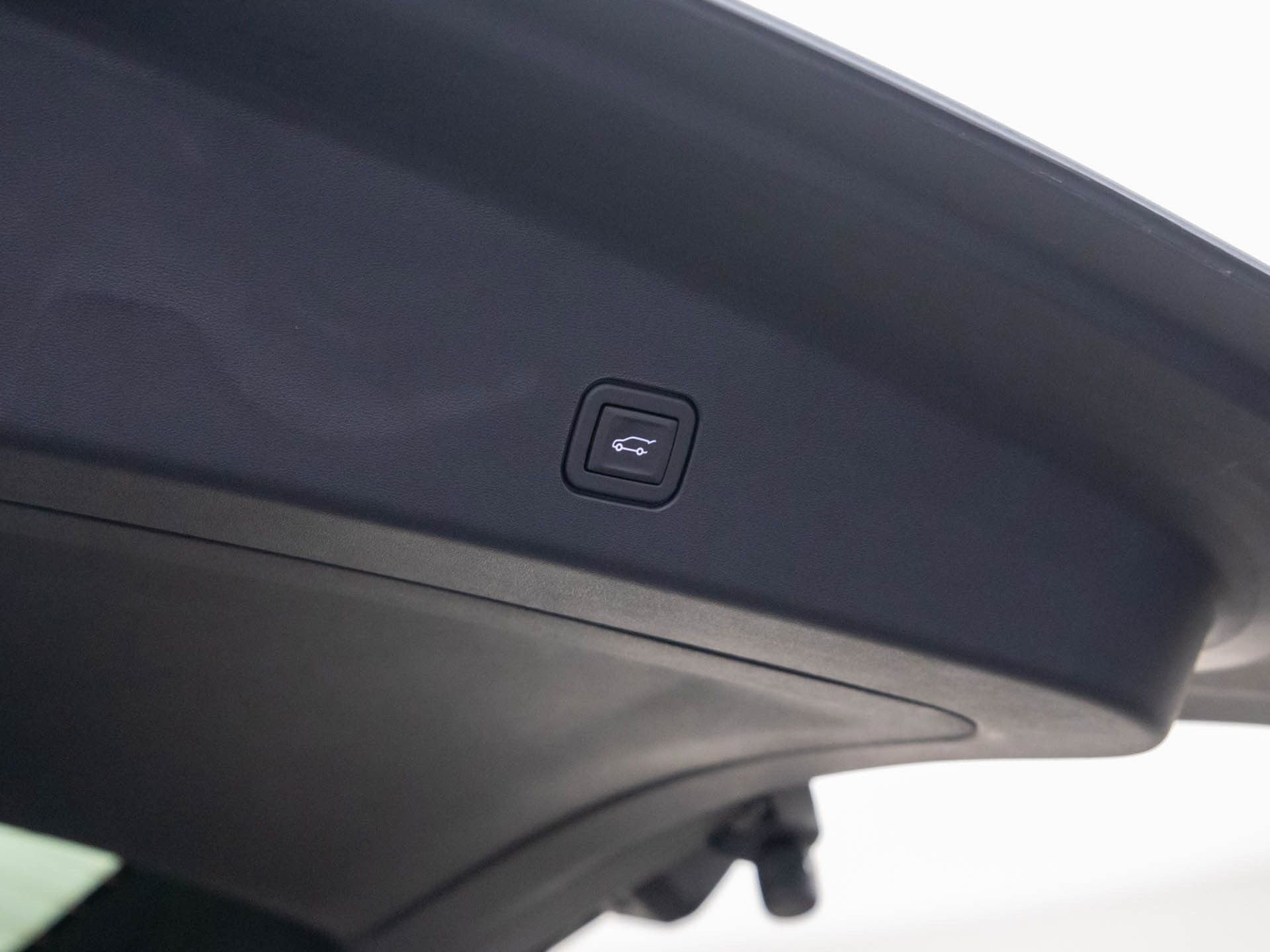 2026 Cadillac VISTIQ Luxury - Photo 33