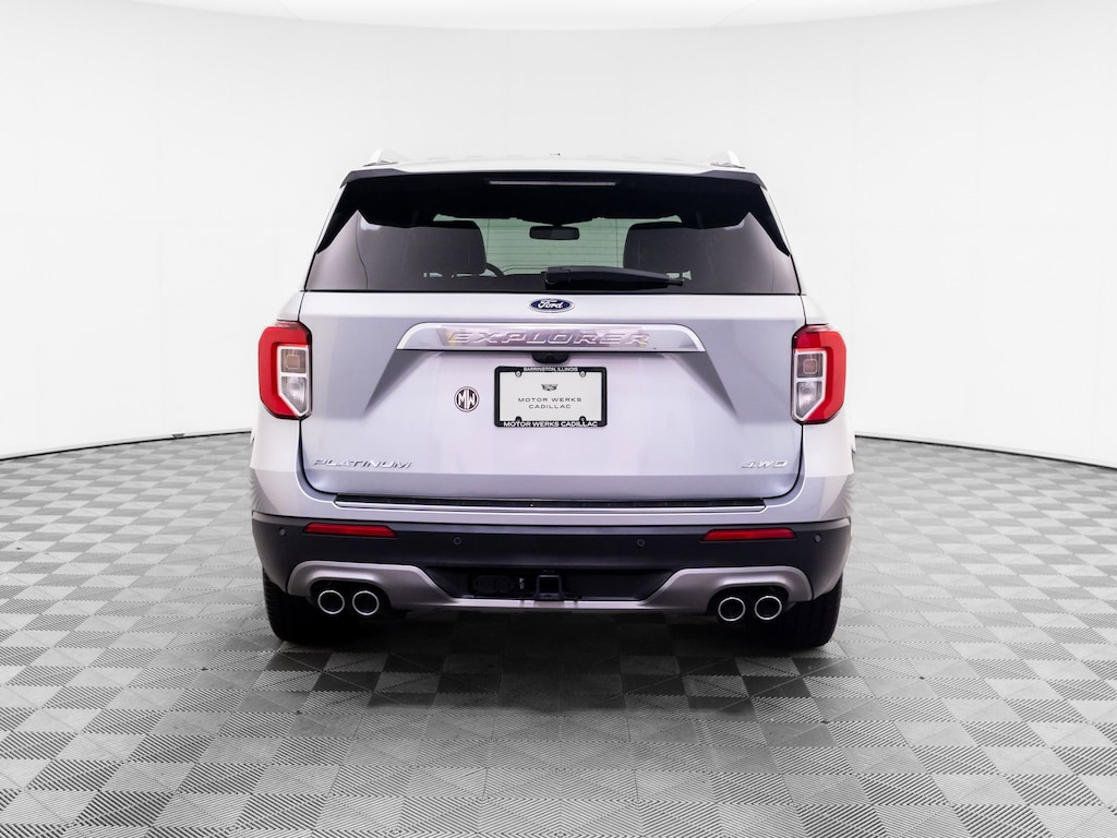 Used 2023 Ford Explorer Platinum