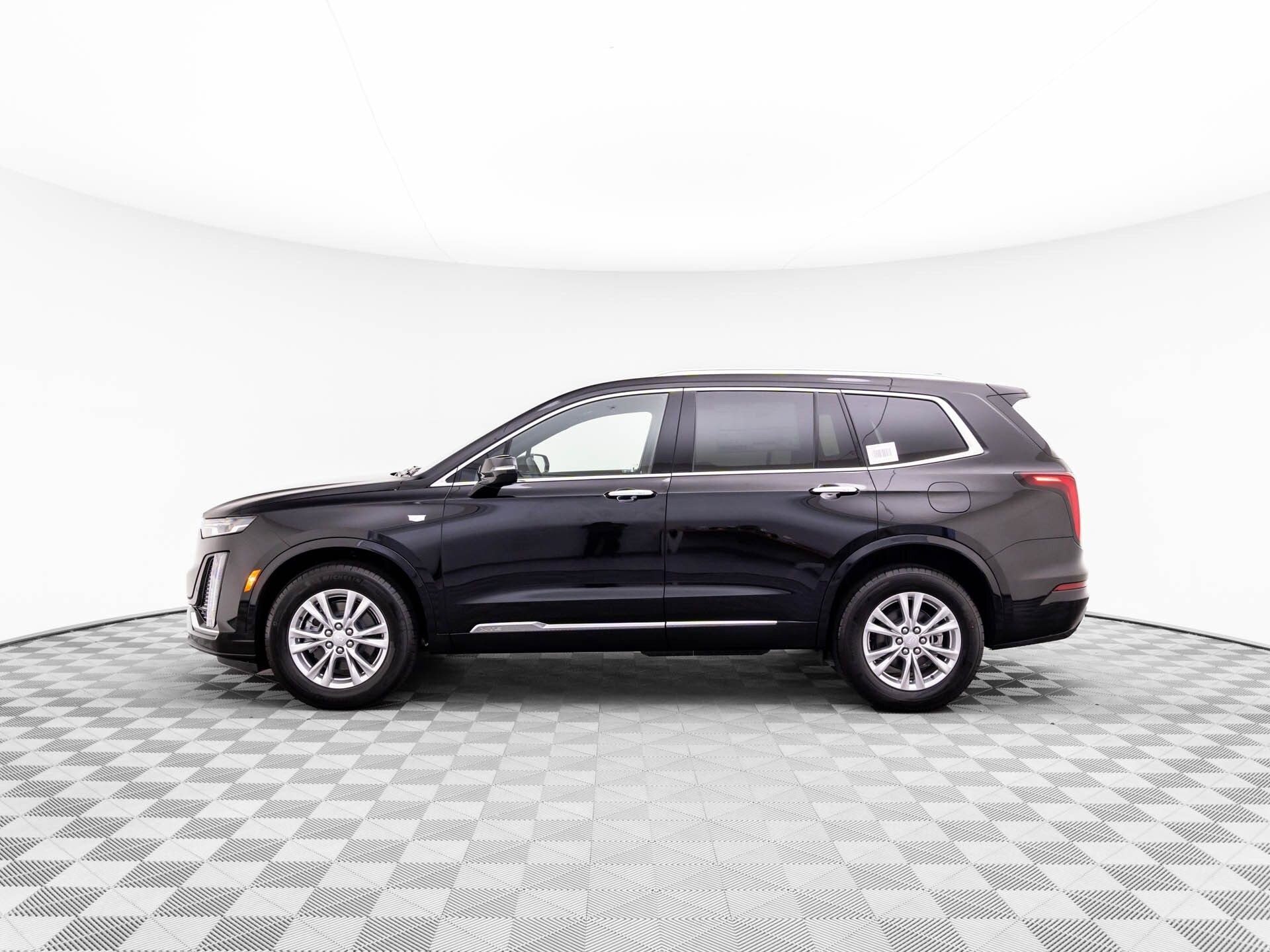 2025 Cadillac XT6 Luxury photo 4