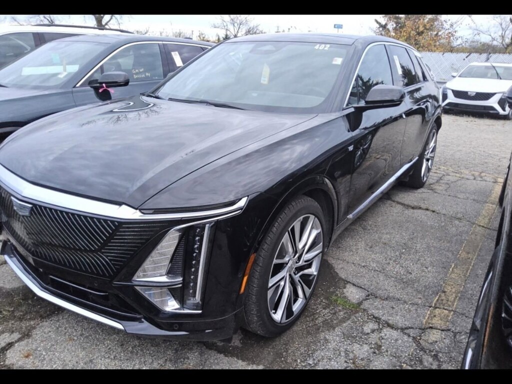 Used 2025 CADILLAC Lyriq Luxury 3 SUV