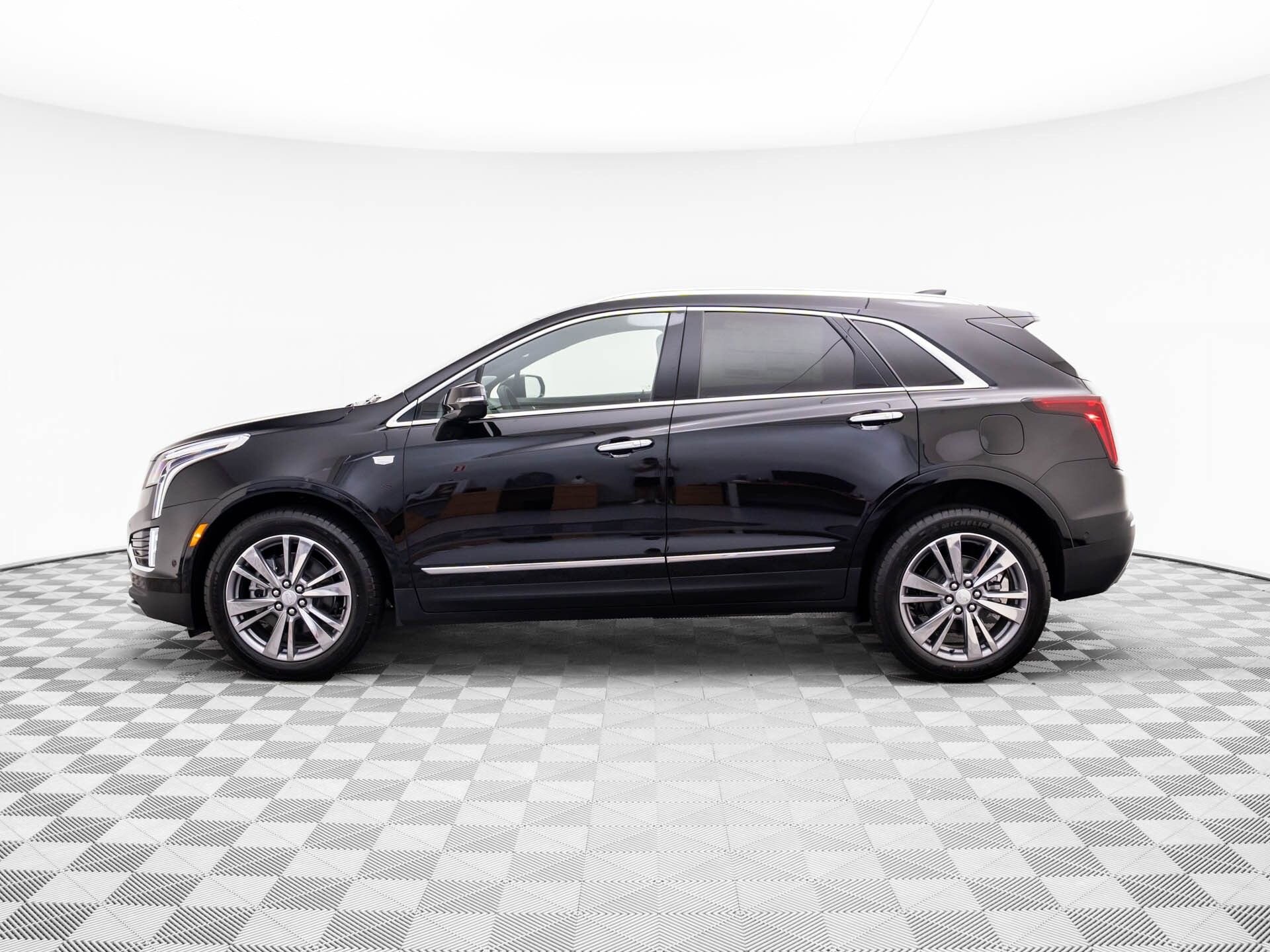 2025 Cadillac XT5 Premium Luxury photo 4