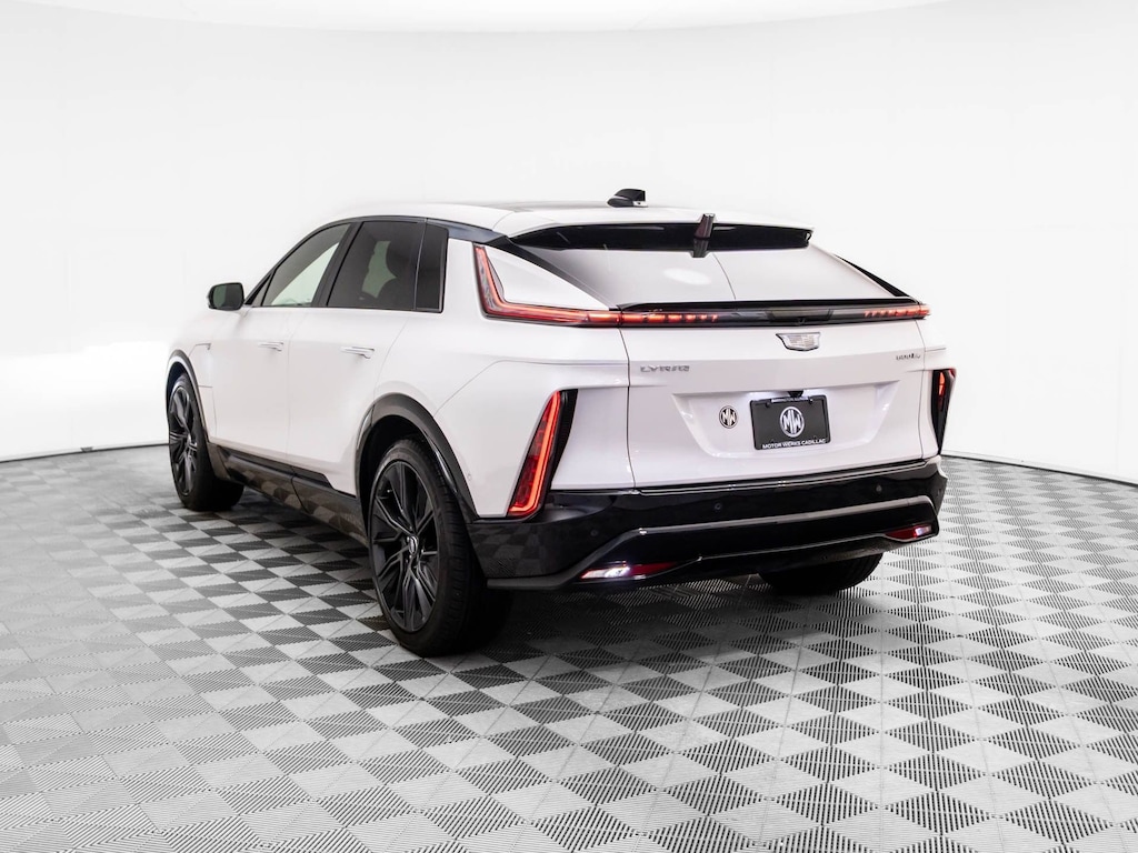 Certified 2024 CADILLAC LYRIQ Sport 3 SUV