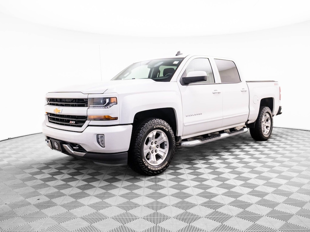 Used 2017 Chevrolet Silverado 1500 LT Truck