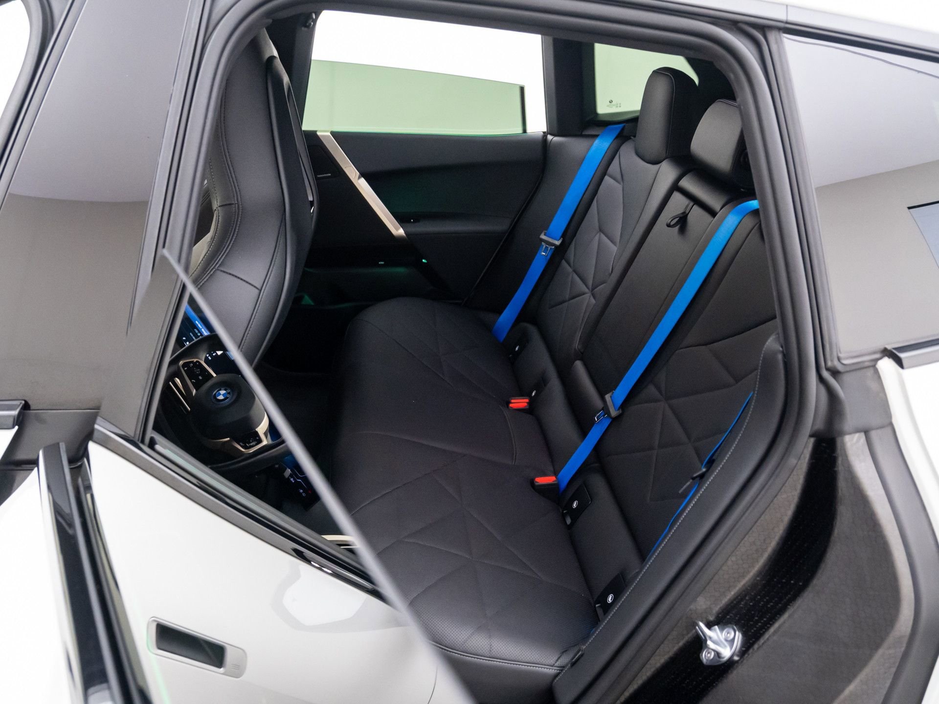 2024 BMW iX Base - Photo 18