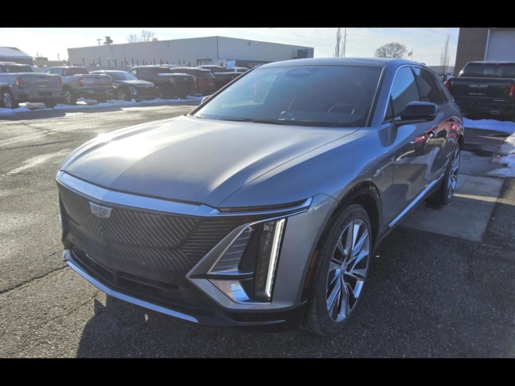Used 2024 CADILLAC LYRIQ Luxury 3 SUV
