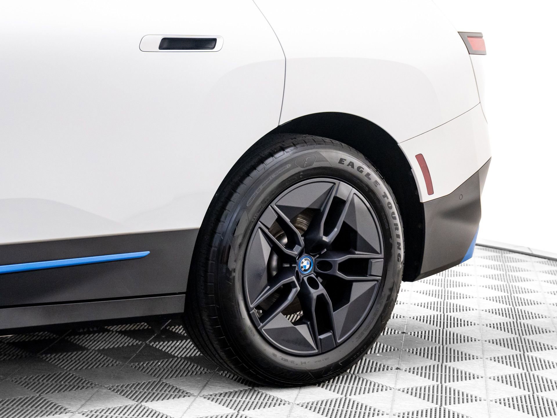 2024 BMW iX Base - Photo 35