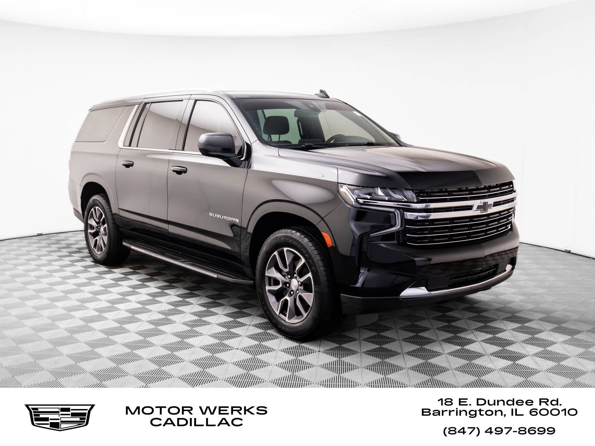2021 Chevrolet Suburban LT's photo