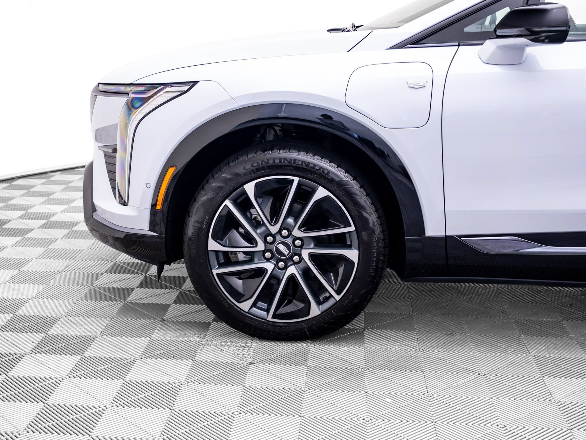 2027 Cadillac OPTIQ Sport - Photo 35