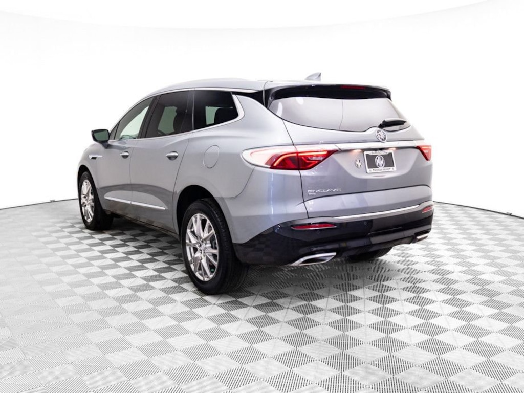 Used 2023 Buick Enclave Essence SUV