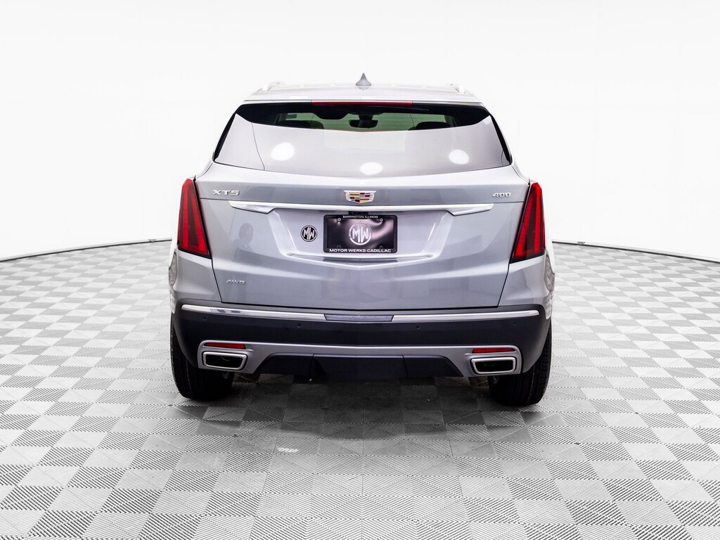 New 2026 CADILLAC XT5 Premium Luxury SUV