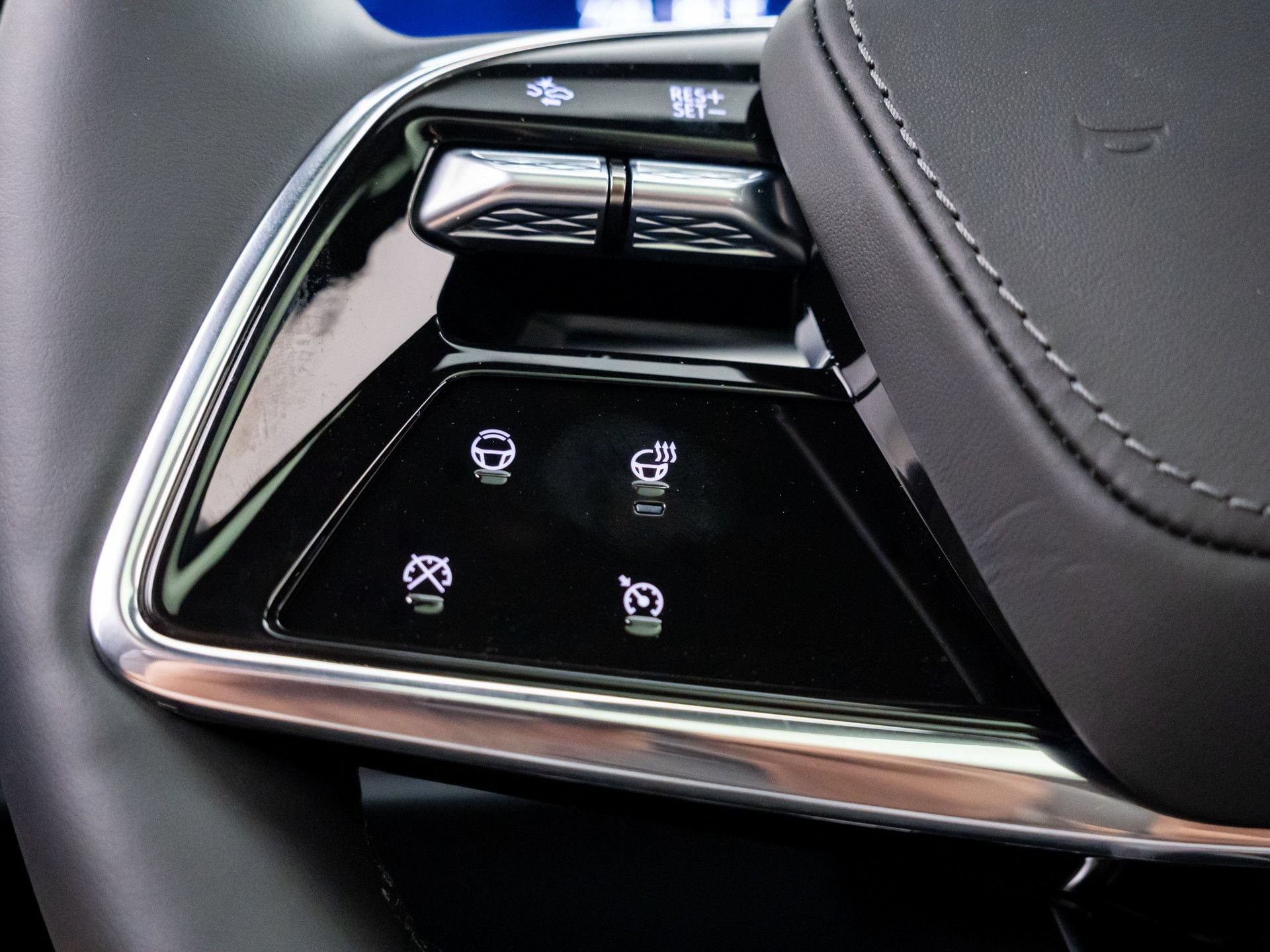 2026 Cadillac LYRIQ Signature Sport - Photo 28