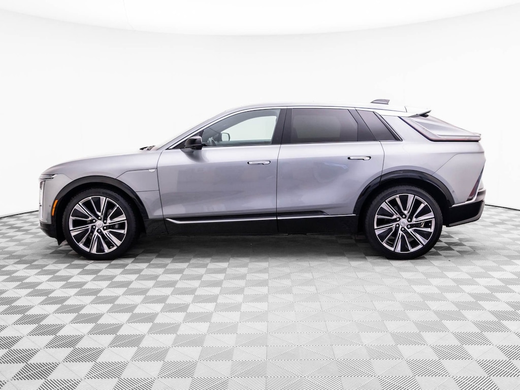 Used 2025 CADILLAC LYRIQ Luxury 3 SUV
