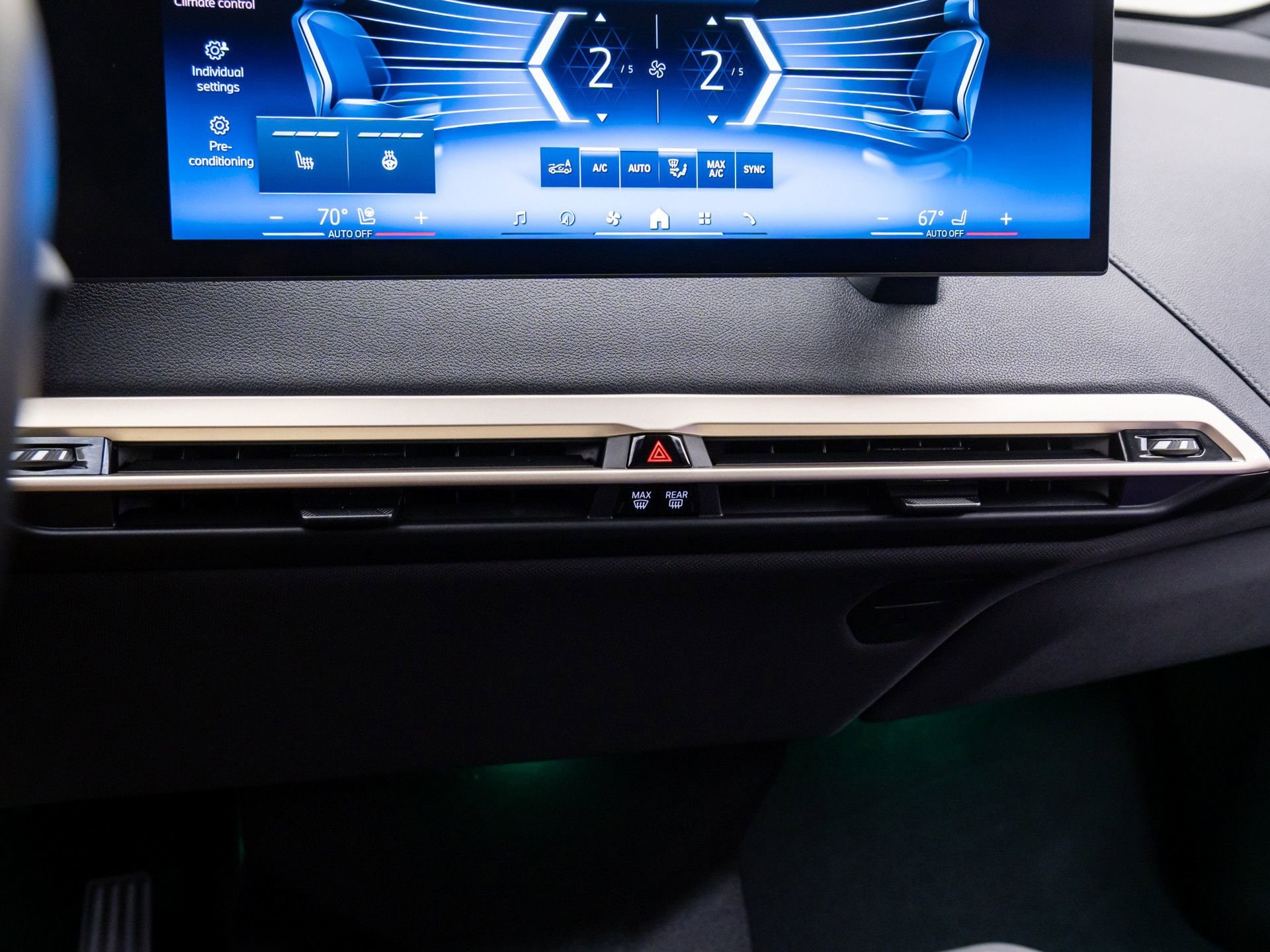 2024 BMW iX Base - Photo 29