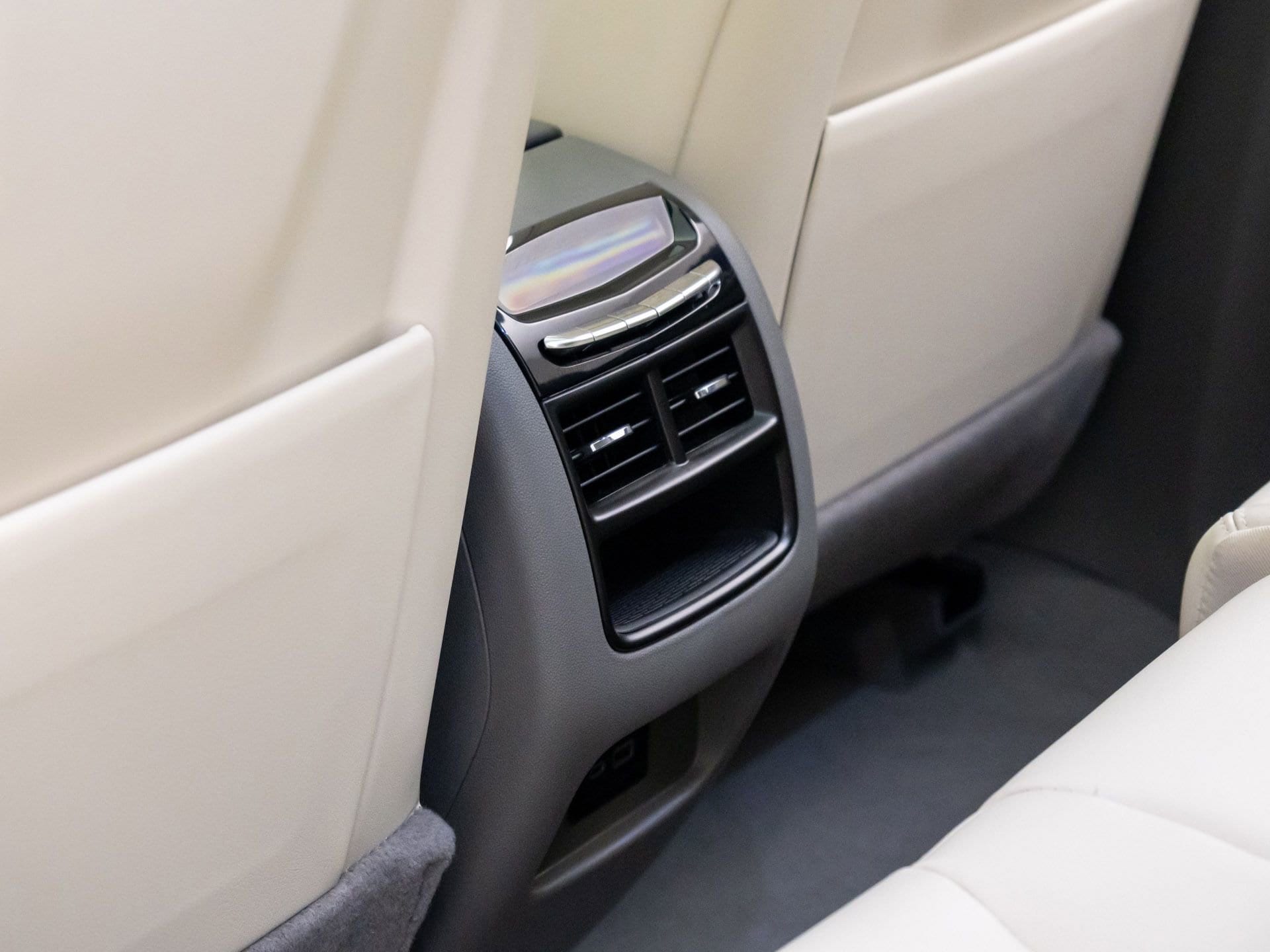2026 Cadillac XT5 Premium Luxury - Photo 19