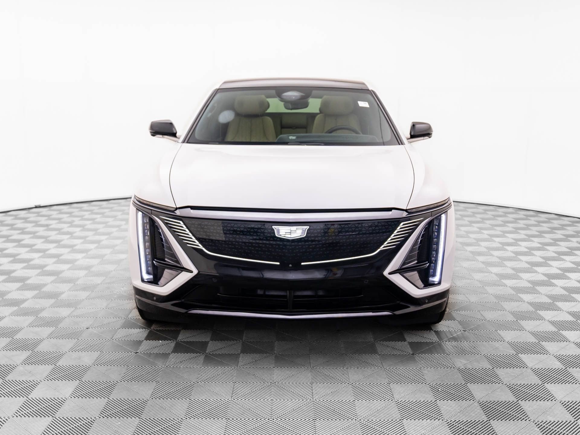 Used 2024 Cadillac LYRIQ Sport 3 with VIN 1GYKPWRL1RZ129923 for sale in Barrington, IL
