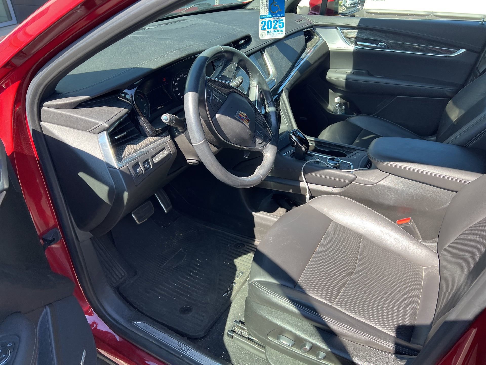 2021 Cadillac XT5 Sport photo 3