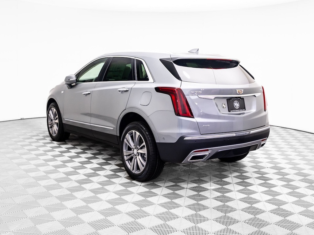 New 2026 CADILLAC XT5 Premium Luxury SUV