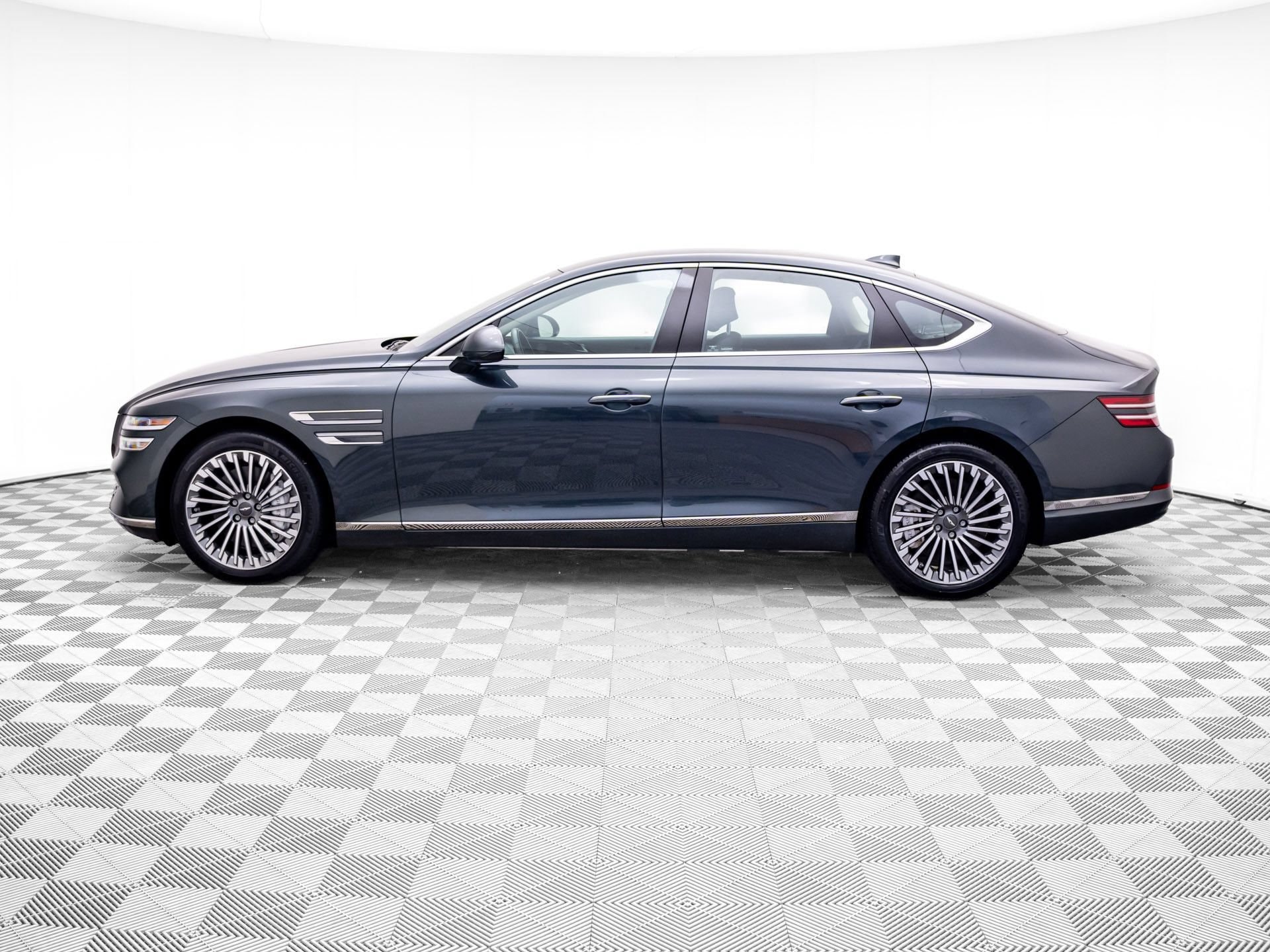Used 2024 GENESIS Electrified G80 Base with VIN KMTGE4S11RU008015 for sale in Barrington, IL