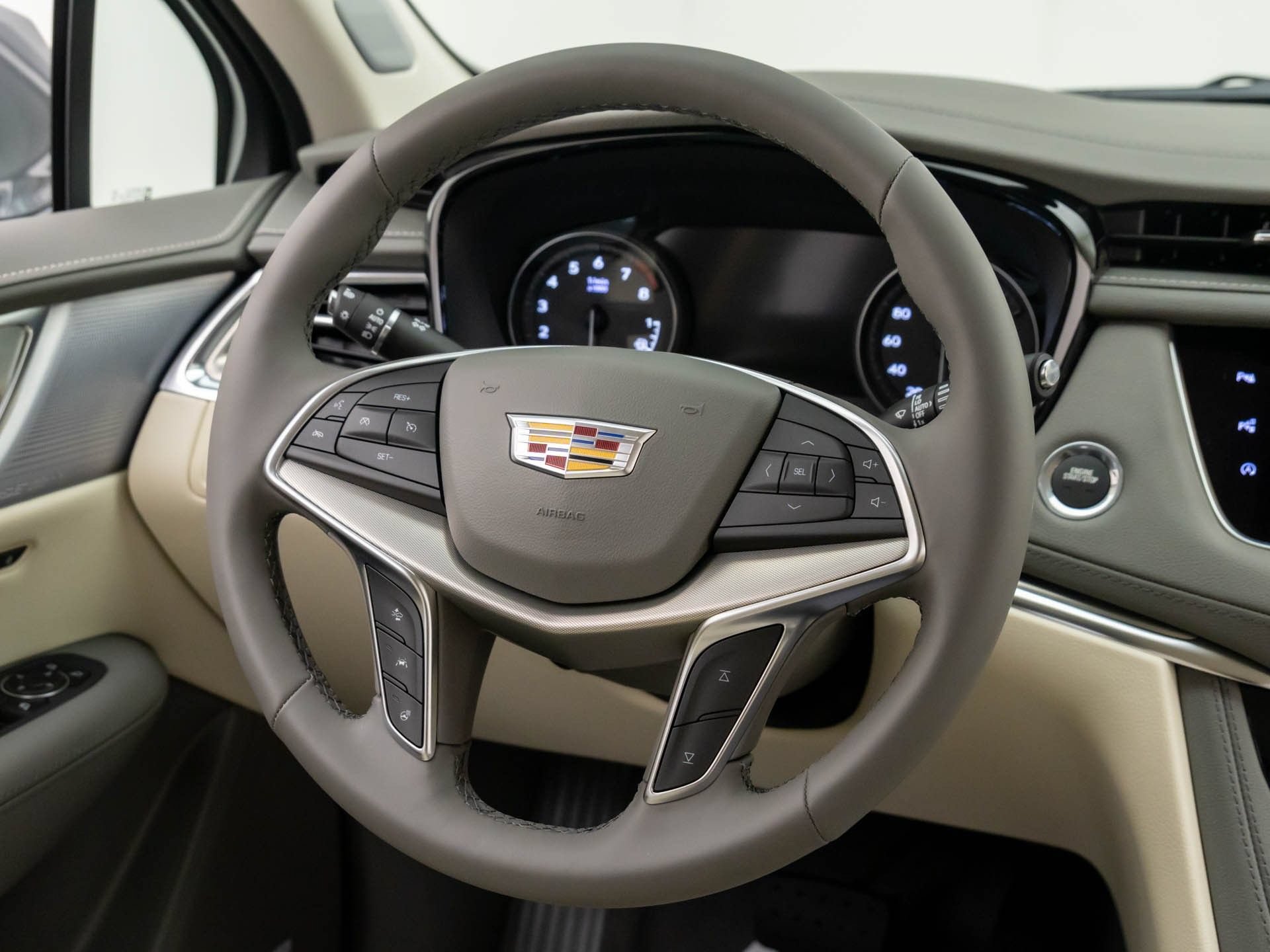 2026 Cadillac XT5 Premium Luxury - Photo 10