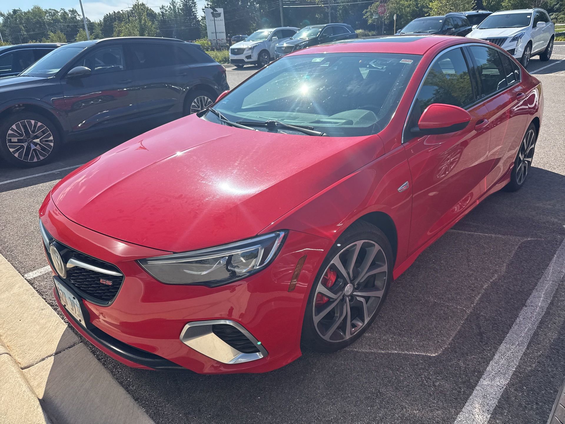 2019 Buick Regal Sportback GS photo 2