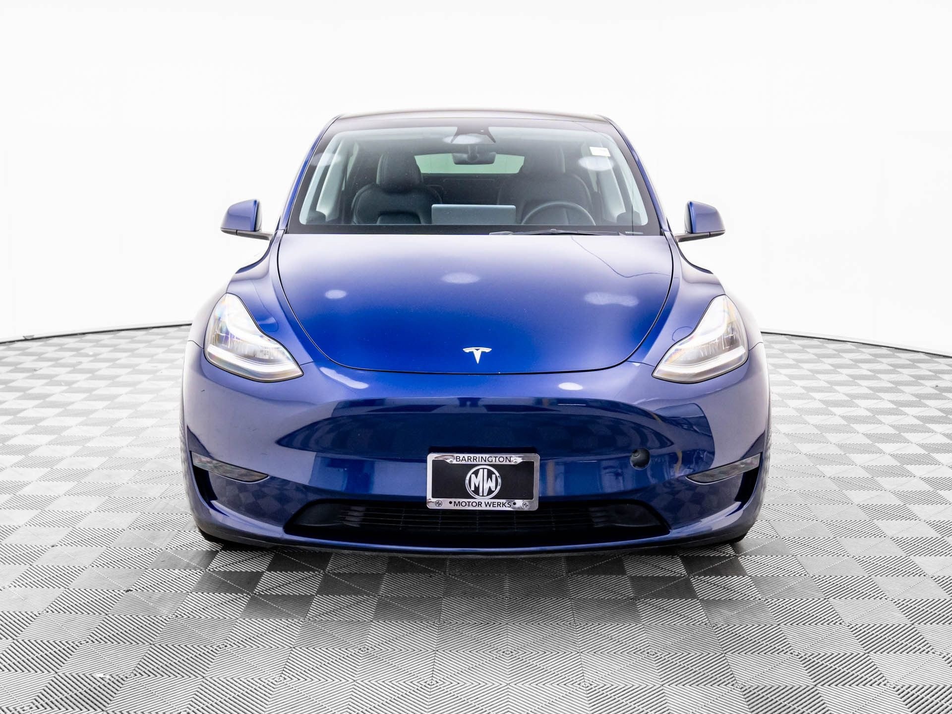 Used 2023 Tesla Model Y Long Range with VIN 7SAYGDEE4PA093899 for sale in Barrington, IL