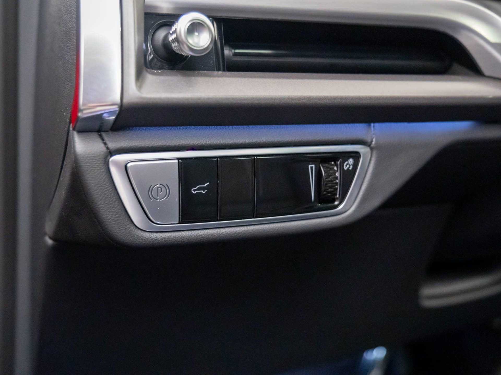 2026 Cadillac VISTIQ Sport - Photo 29