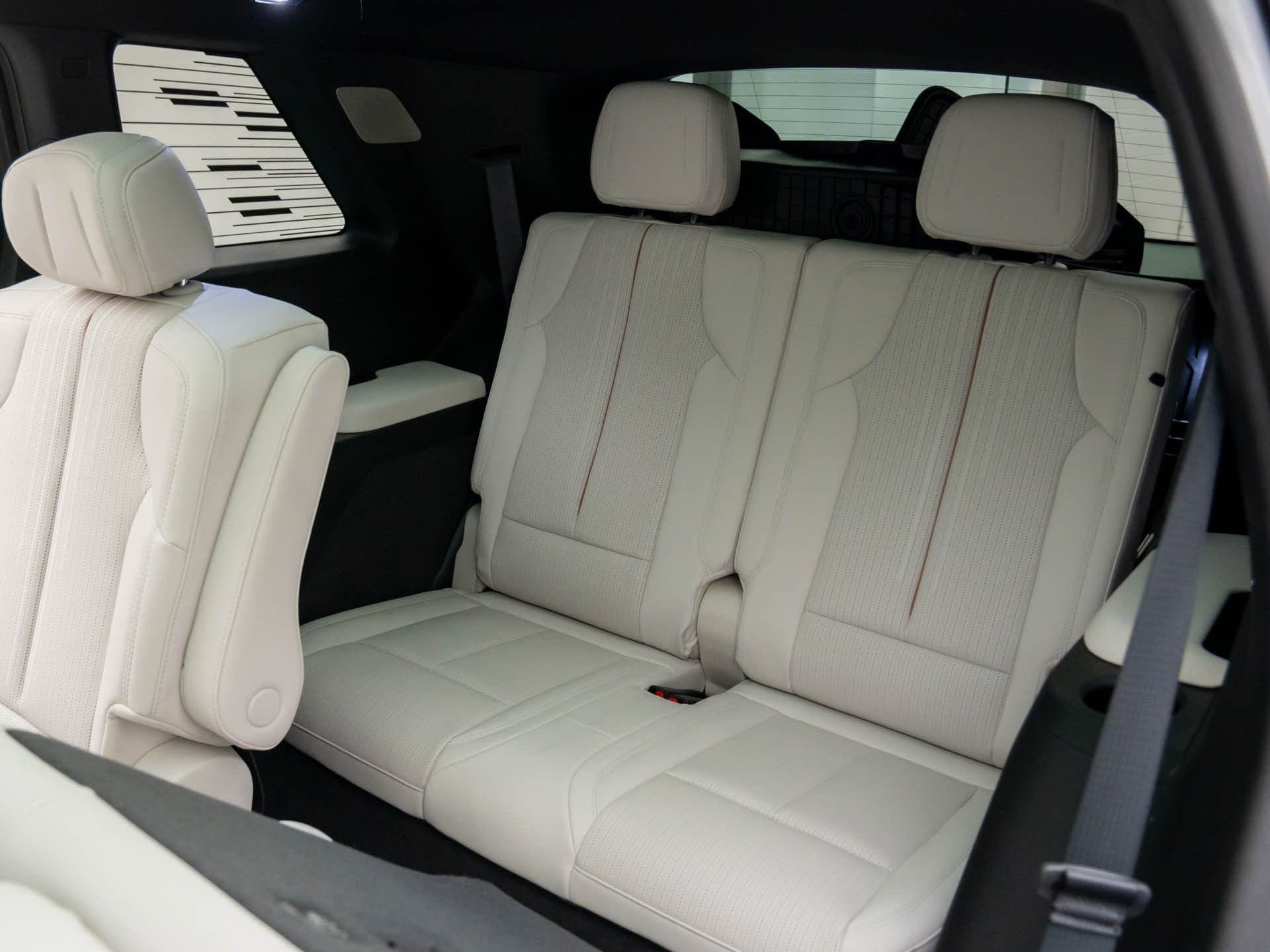 2026 Cadillac VISTIQ Luxury - Photo 19