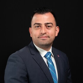 Staff member DENIS TOMSA from ID_04c302cb87c3