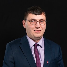 Staff member Boris Nikolov from ID_04c302cb87c3