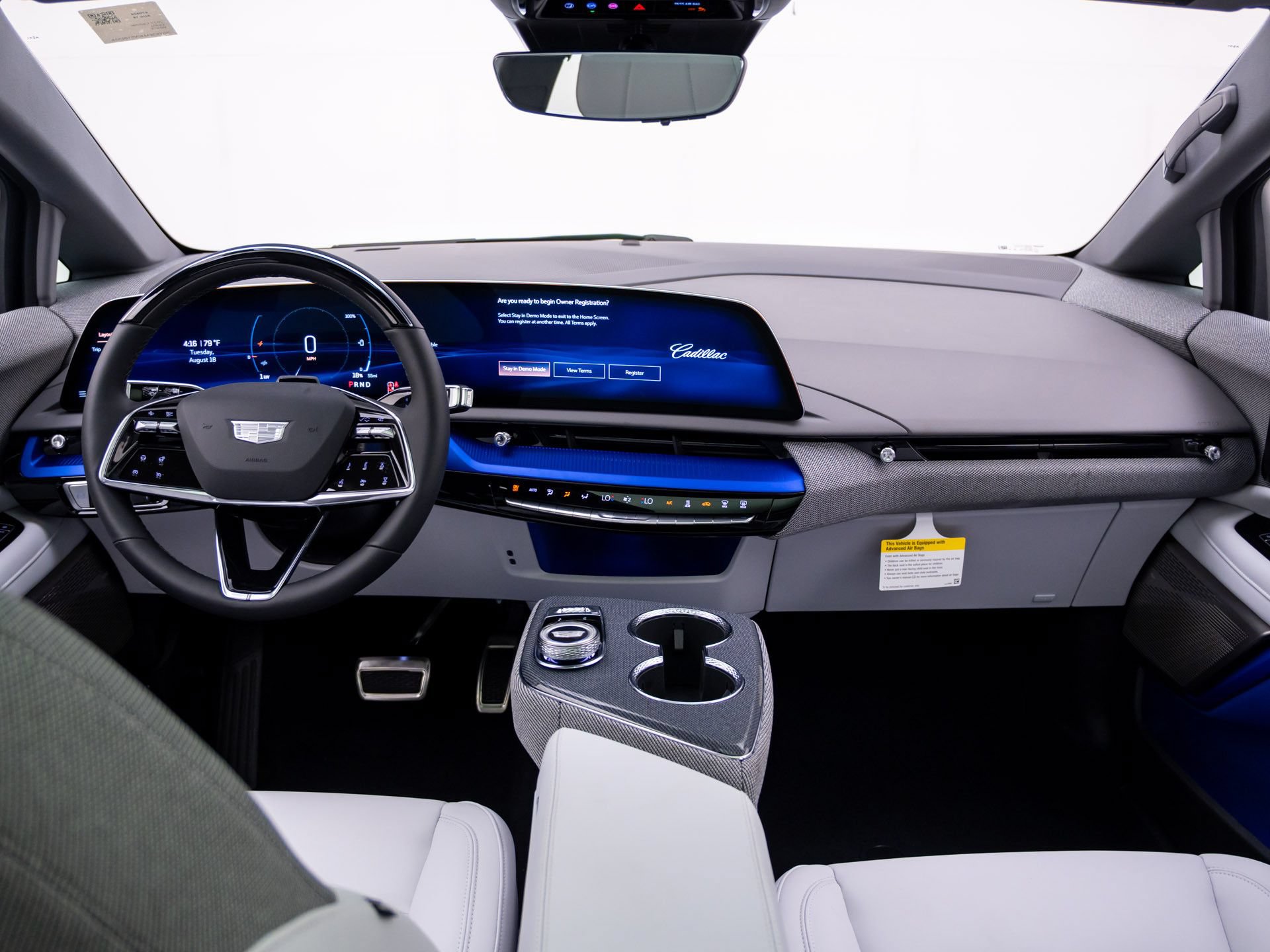 2027 Cadillac OPTIQ Sport - Photo 9